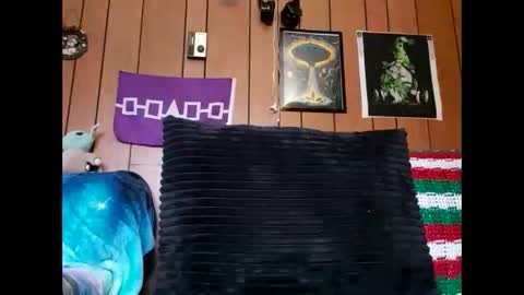 Snapshot of prettysolidd7 chatting on 12-31-24, 01:30 prettysolidd7 online show from 12-31-24, 01:30