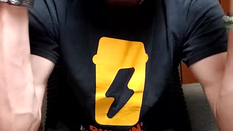 Snapshot of prettysolidd7 chatting on 01-31-25, 02:04 prettysolidd7 online show from 01-31-25, 02:04