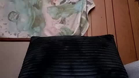 Snapshot of prettysolidd7 chatting on 02-17-25, 01:04 prettysolidd7 online show from 02-17-25, 01:04