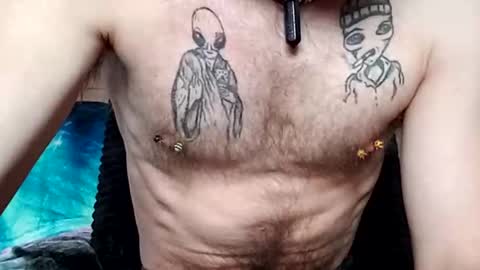 Snapshot of prettysolidd7 chatting on 02-23-25, 03:18 prettysolidd7 online show from 02-23-25, 03:18