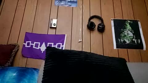 Snapshot of prettysolidd7 chatting on 02-27-25, 10:37 prettysolidd7 online show from 02-27-25, 10:37