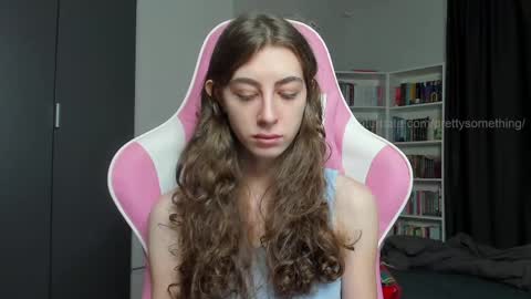 Sophie  next stream will be at Monday  i will wait you guys  online show from 05-05-26, 05:15