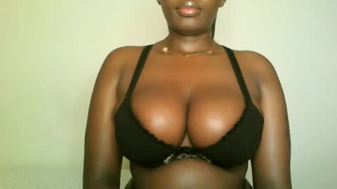 Snapshot of prettyvishy chatting on 07-06-26, 02:08 prettyvishy online show from 07-06-26, 02:08