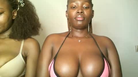 Snapshot of prettyvishy chatting on 07-21-26, 05:10 prettyvishy online show from 07-21-26, 05:10