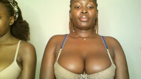 Snapshot of prettyvishy chatting on 07-22-26, 06:05 prettyvishy online show from 07-22-26, 06:05