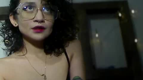 Snapshot of prettywildd chatting on 01-13-25, 09:42 Pretty locos online show from 01-13-25, 09:42