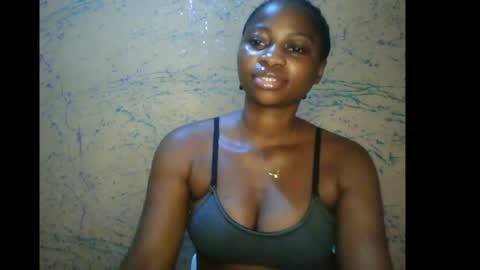 Snapshot of prettyxxpac chatting on 04-21-26, 04:23 prettyxxpac online show from 04-21-26, 04:23