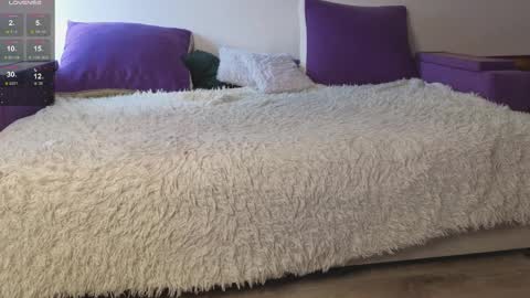 Kitty online show from 04-06-26, 02:09