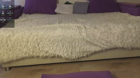 Kitty online show from 04-11-26, 07:45