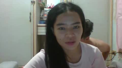 Snapshot of prety784828 chatting on 11-12-25, 03:23 prety784828 online show from 11-12-25, 03:23