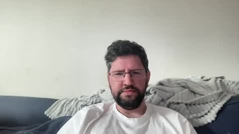 Snapshot of previewh chatting on 06-14-26, 12:18 PreviewH online show from 06-14-26, 12:18