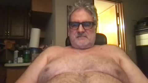 Snapshot of priapisman chatting on 03-10-25, 07:42 Priapisman online show from 03-10-25, 07:42