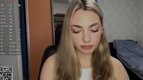 Amelia online show from 12-18-25, 06:58