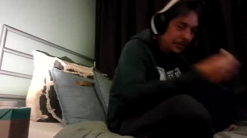 prieslucas068 online show from 07-19-26, 11:08