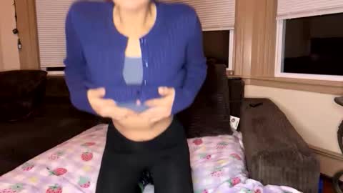 Princess Arii online show from 12-21-25, 05:14