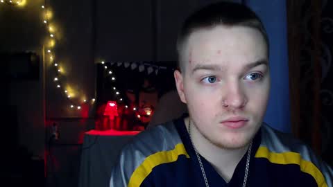 Snapshot of princ4real chatting on 01-21-25, 05:49 prince online show from 01-21-25, 05:49