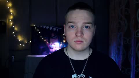 Snapshot of princ4real chatting on 01-25-25, 04:23 prince online show from 01-25-25, 04:23