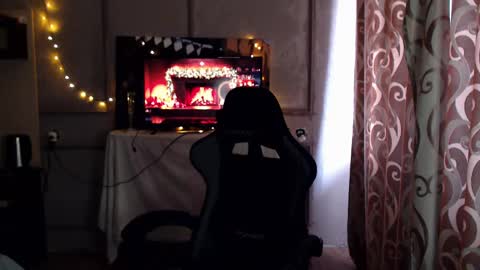 Snapshot of princ4real chatting on 02-18-25, 07:43 prince online show from 02-18-25, 07:43