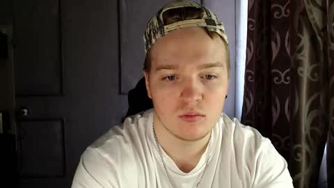 Snapshot of princ4real chatting on 03-06-25, 10:30 prince online show from 03-06-25, 10:30