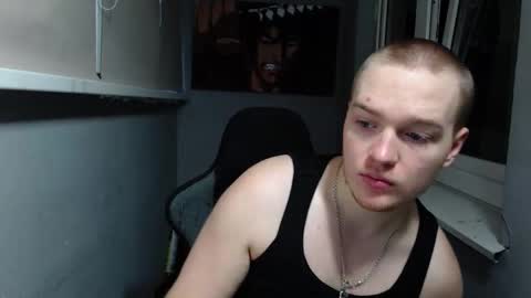 Snapshot of princ4real chatting on 10-05-25, 08:56 prince online show from 10-05-25, 08:56