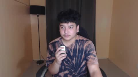 Snapshot of prince_killian chatting on 04-27-26, 08:07 Killian online show from 04-27-26, 08:07