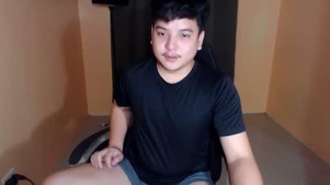 Snapshot of prince_killian chatting on 06-11-26, 02:53 Killian online show from 06-11-26, 02:53