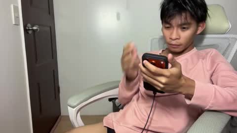 Charls online show from 04-12-26, 03:28