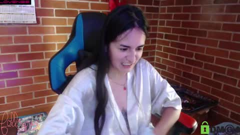 Leia online show from 03-07-25, 04:11