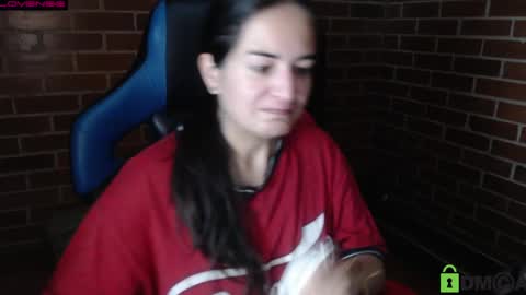 Snapshot of princesa_leia_zathur chatting on 06-05-26, 09:48 Leia online show from 06-05-26, 09:48