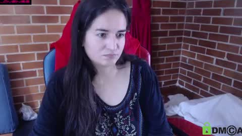 Snapshot of princesa_leia_zathur chatting on 06-29-26, 02:06 Leia online show from 06-29-26, 02:06