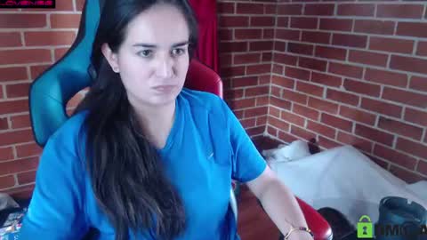 Snapshot of princesa_leia_zathur chatting on 06-30-26, 03:57 Leia online show from 06-30-26, 03:57