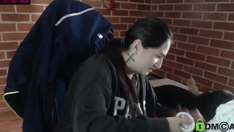 Snapshot of princesa_leia_zathur chatting on 07-15-26, 06:13 Leia online show from 07-15-26, 06:13