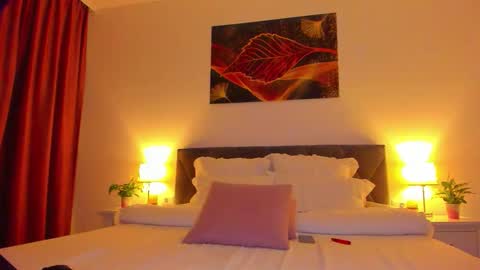 Haziel -  online show from 11-08-25, 09:13