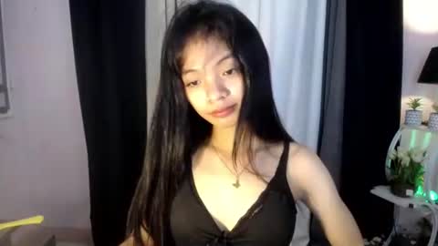 Snapshot of princess_luxe chatting on 02-01-26, 10:36 Cutie Princess online show from 02-01-26, 10:36