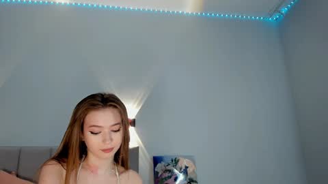 Princess Diana online show from 01-25-25, 05:51