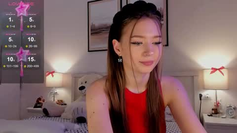 Princess Diana online show from 11-17-25, 06:35