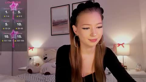 Princess Diana online show from 03-19-26, 07:40