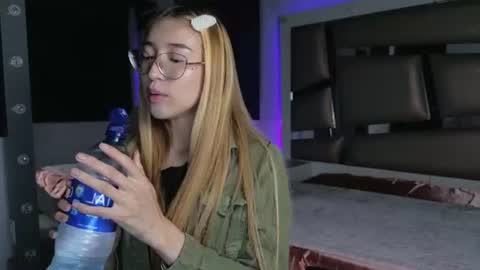 Snapshot of princess_tokyo_ chatting on 06-24-26, 04:11 princess_tokyo_ online show from 06-24-26, 04:11