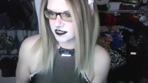 Princess Avery online show from 02-04-26, 07:36