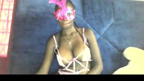 Snapshot of princessbiancah chatting on 09-18-25, 10:06 Nelly online show from 09-18-25, 10:06