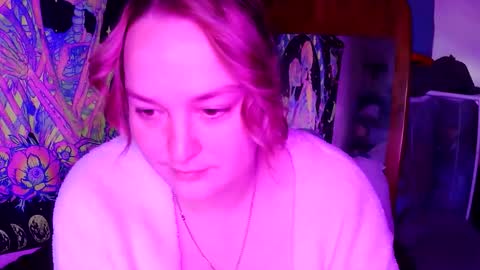 NOTYOURTYPICALBARBIE online show from 05-07-26, 05:18