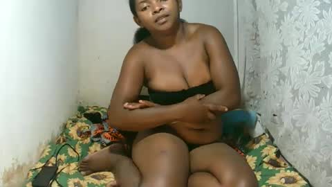 Snapshot of princessecah004 chatting on 04-10-26, 04:39 princessecah004 online show from 04-10-26, 04:39