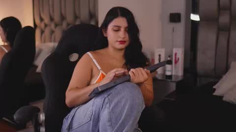 Snapshot of princessluu chatting on 02-12-26, 08:26 Lu online show from 02-12-26, 08:26