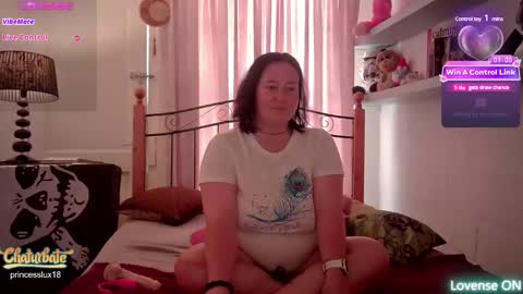 Snapshot of princesslux18 chatting on 01-03-25, 10:09 Lux Alot Luxi online show from 01-03-25, 10:09