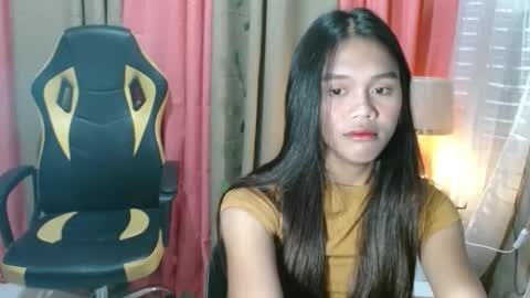 Snapshot of princessrynn chatting on 10-10-25, 03:00 princessrynn online show from 10-10-25, 03:00