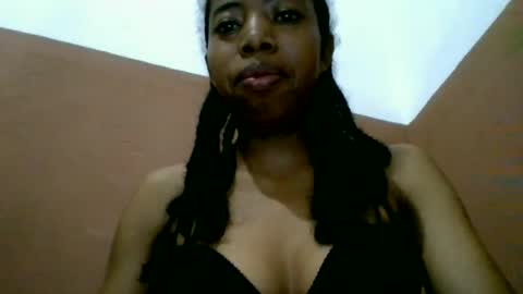 prisca880319 online show from 07-06-26, 04:31
