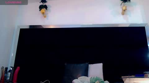 Snapshot of priscilarainbow chatting on 07-12-26, 01:57 priscilarainbow online show from 07-12-26, 01:57