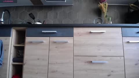 Space online show from 11-01-25, 07:10