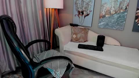 Priya Rose online show from 11-28-25, 07:49