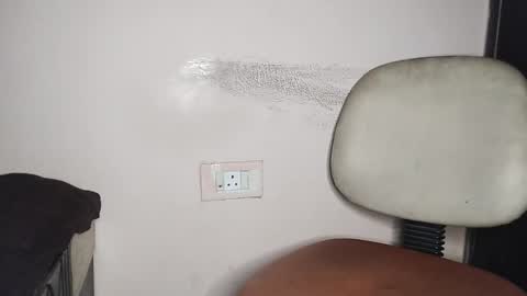 Snapshot of priyu_ chatting on 11-08-25, 09:13 priyu_ online show from 11-08-25, 09:13